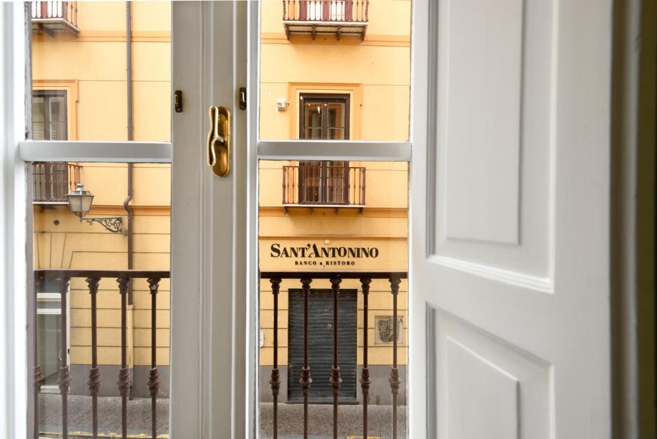 Appartamento La Casa Di Vittoria Sorrento Esterno foto
